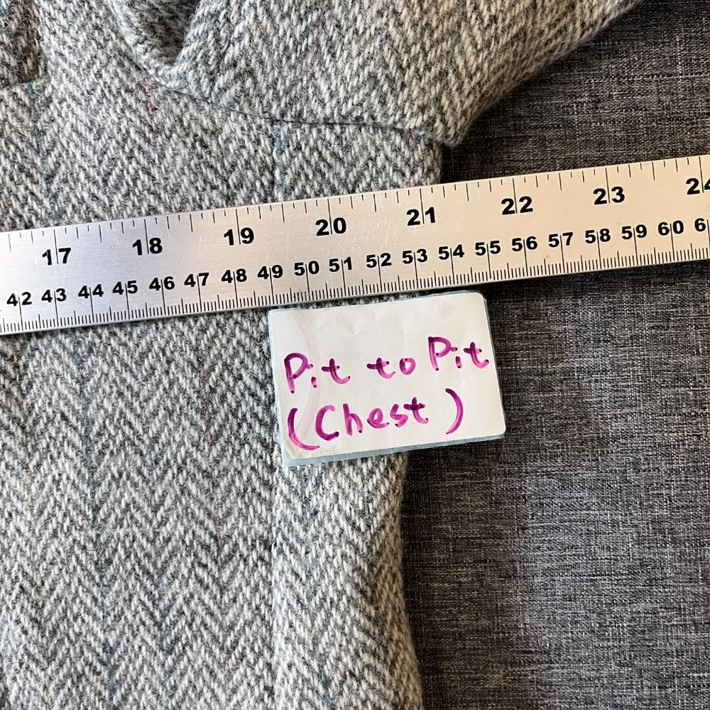 Harris Tweed Wool Herringbone Sport Coat Blazer Jacket - Men's Size 42R - Gray